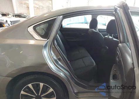 2016 Nissan Altima 2.5 S z USA, uszkodzony, nr VIN 1N4AL3AP5GC126622